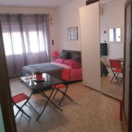 Apartament Silvy Trastevere Roma Exterior foto