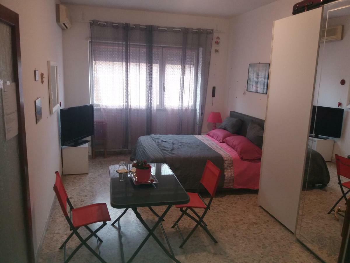 Apartament Silvy Trastevere Roma Exterior foto